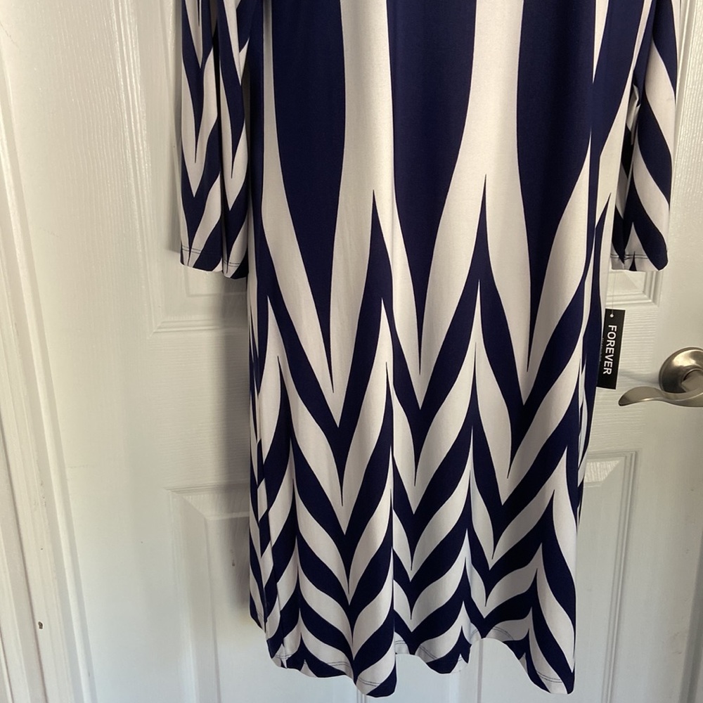 Women’s dress extra large - Picture 3 of 3